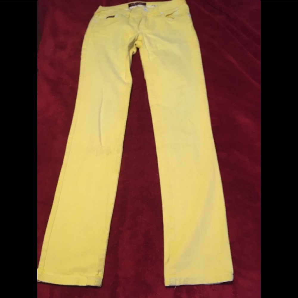 Jean pants